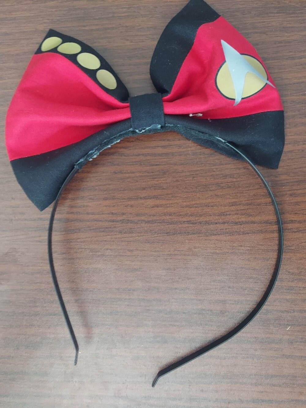 Red and Black Star Emblem Bow Headband